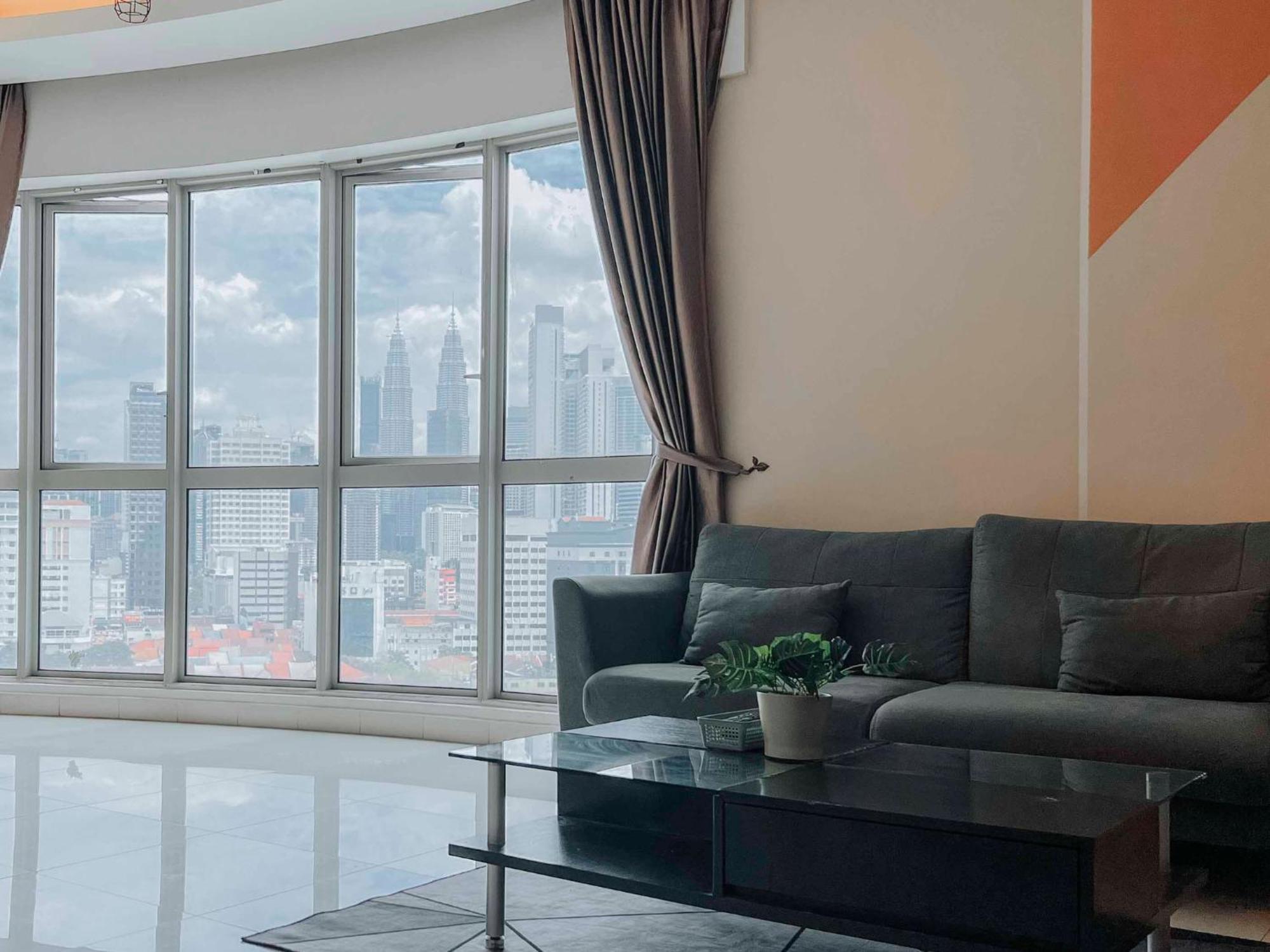 Regalia Residence The Sky Pool Suite 쿠알라룸푸르 외부 사진